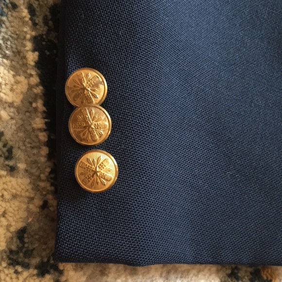 Adams Row suit coat - Picture 2 of 5